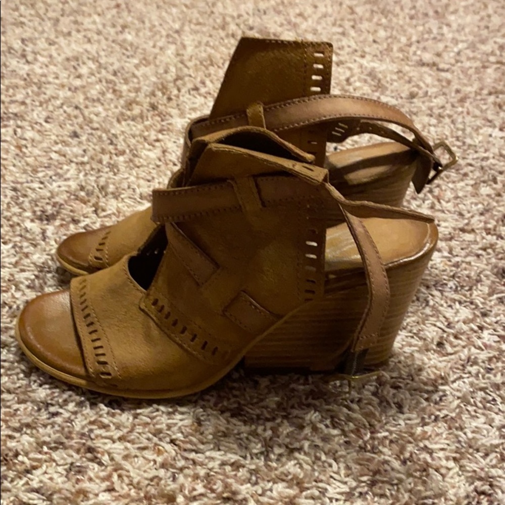 Miz Mooz leather sandal